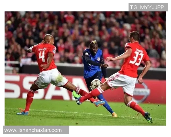 本菲卡与博阿维斯激战正酣谁能在这场对决中笑到最后