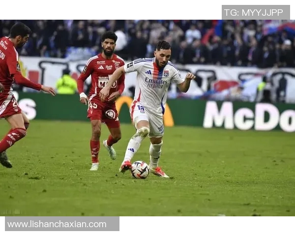 布雷斯特对阵里昂赛事分析与推荐策略分享 布雷斯特对阵里昂赛事分析与推荐策略分享