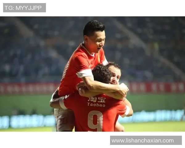 东方与恒大激战回顾精彩视频集锦尽享足球盛宴与精彩瞬间