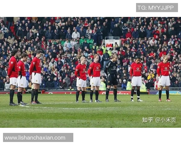 利物浦与曼联精彩对决全场录像回顾及精彩瞬间解析